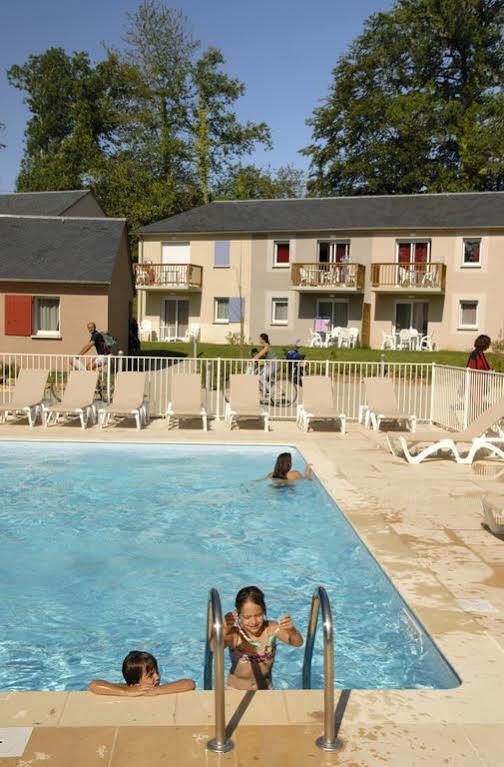 Residence Odalys Le Hameau Du Lac Rignac  Exterior photo